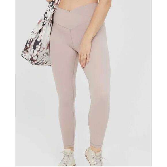 aerie offline 7/8 crossover high rise pale pink leggings size S - Picture 1 of 5